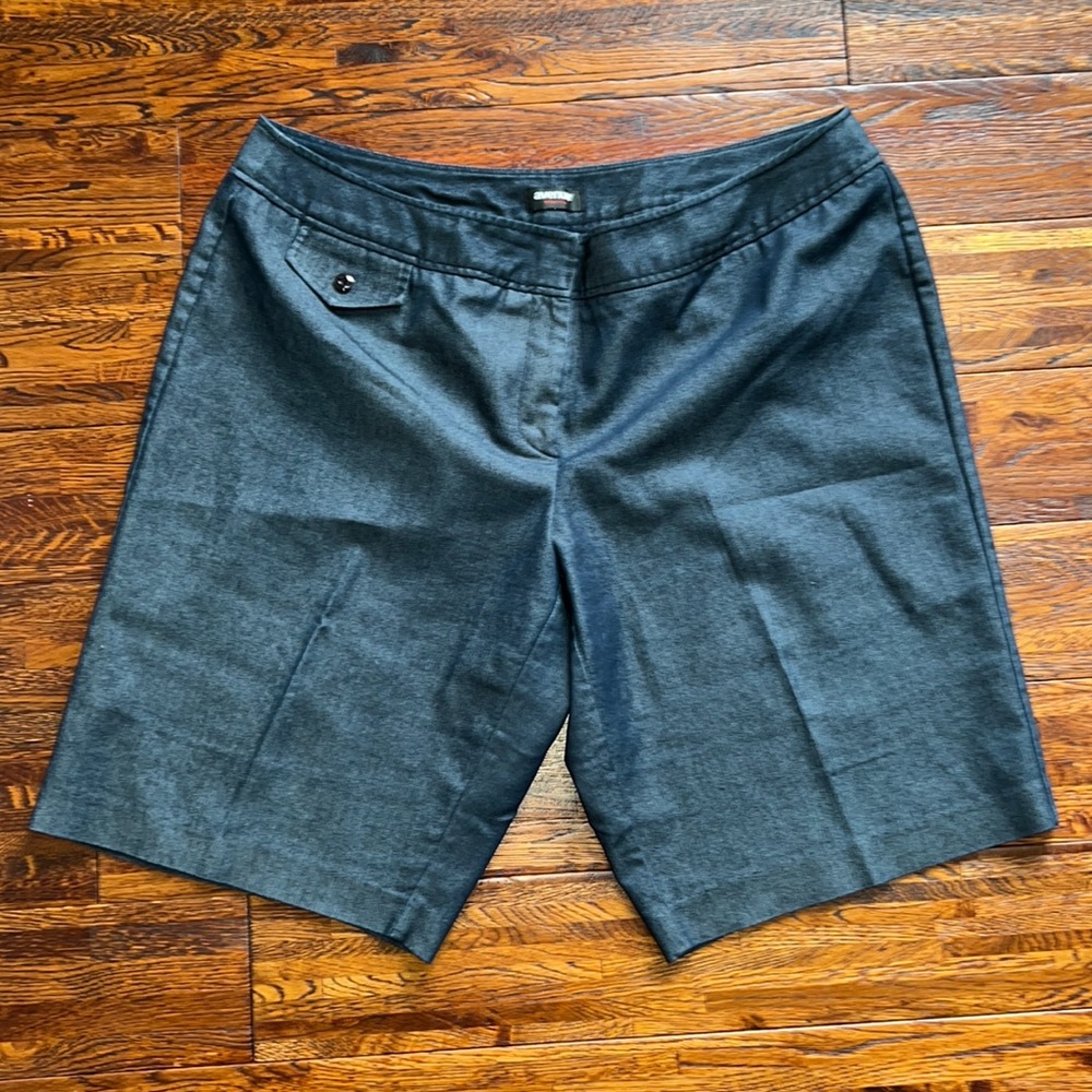 Avenue Stretch Shorts - Picture 2 of 9